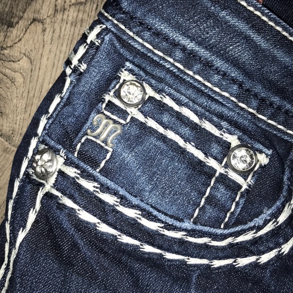 🚫SOLD ON MERCARI🚫🎉HP🎉Miss Me Shorts - Picture 6 of 13